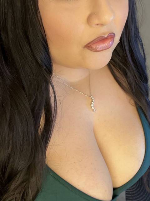 @curvycolombianmamii @curvycolombianmamii