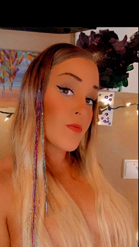 Mlfnextdoor profile picture