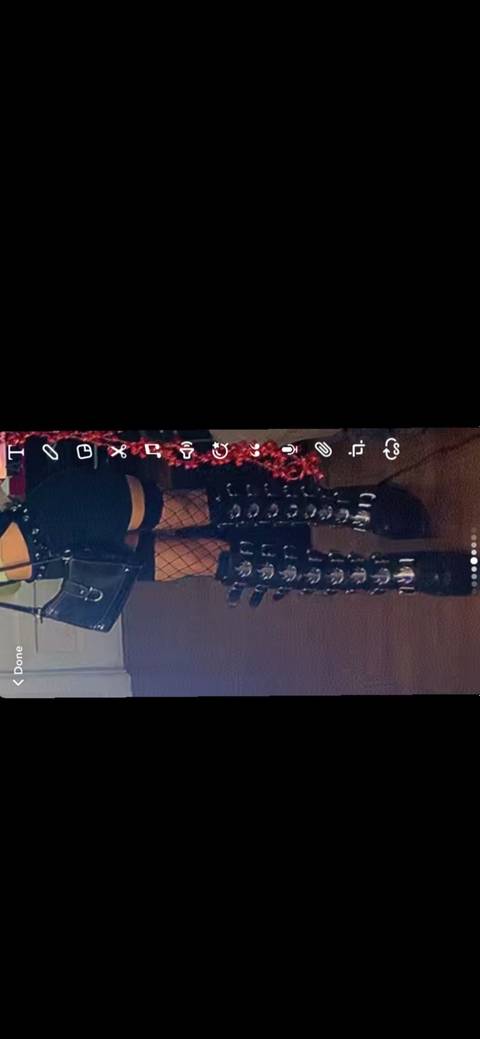 @smelly_latina_feet nude smelly_latina_feet nude