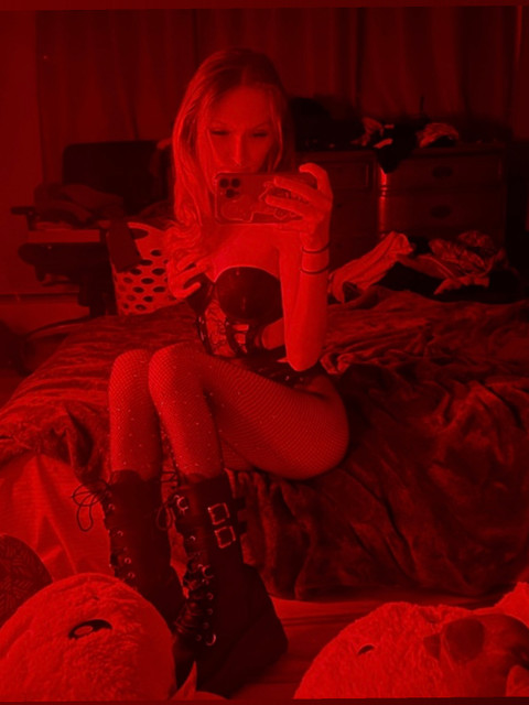 Rosalie profile picture