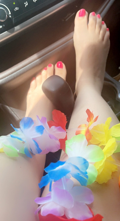 Honey Feet profile picture