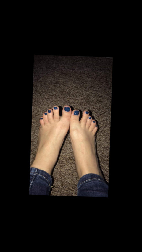 Feetlover profile picture