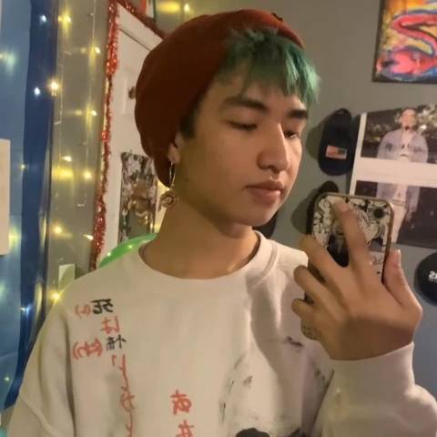@urlittleloser @urlittleloser