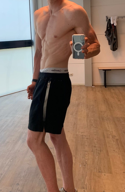 Iroorn profile picture