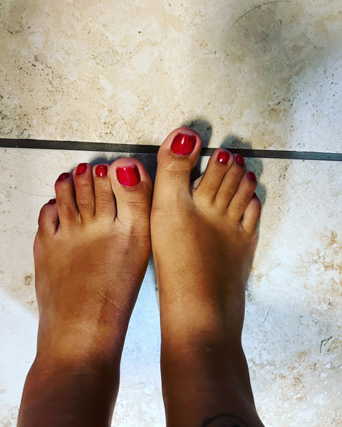 Cute Feet profile picture