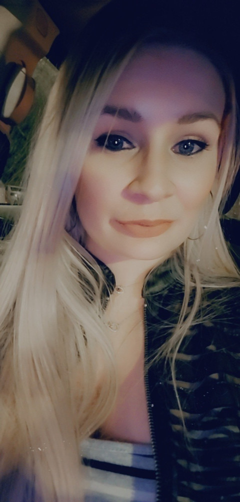 Julie jewlez profile picture