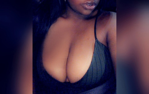 Monique profile picture