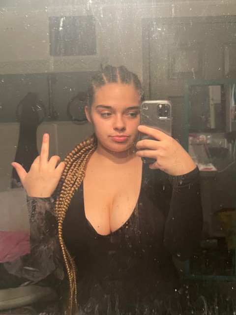 Kmoney🐰 profile picture