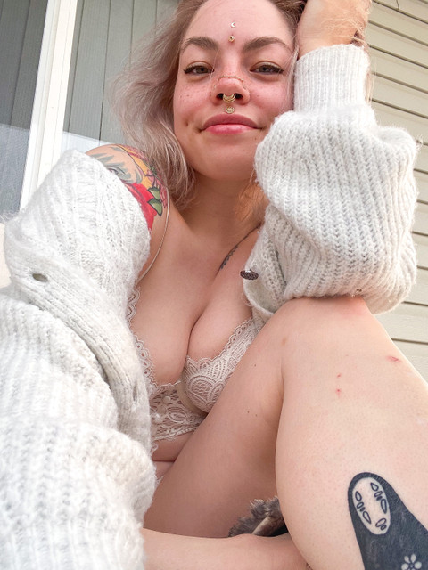 Peach Tea profile picture