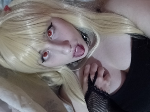 Goth Latina Babe ♥ profile picture