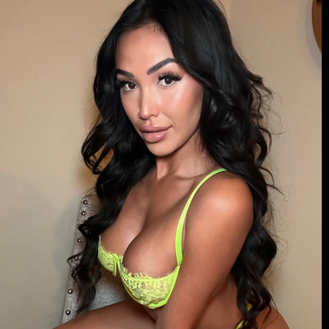 Messy Mella ๐ฆ profile picture