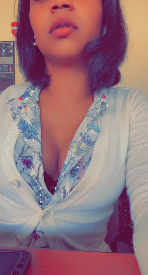 Najia 🌸🦋 profile picture