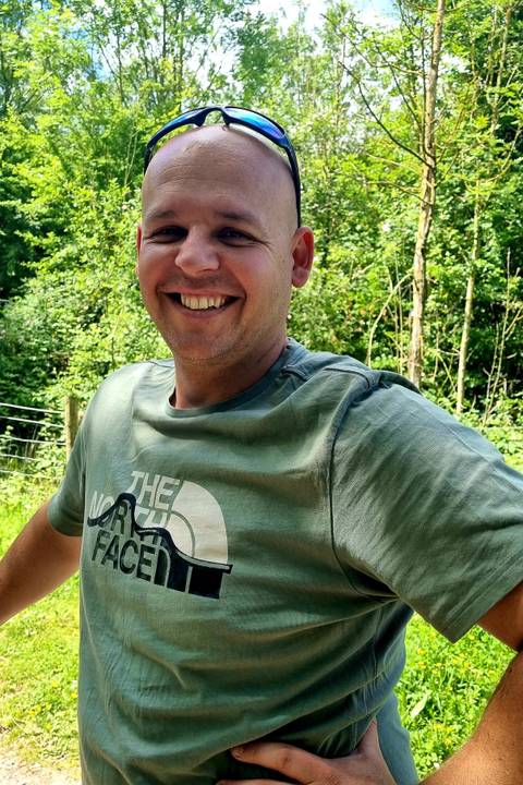 @u245350405 @u245350405