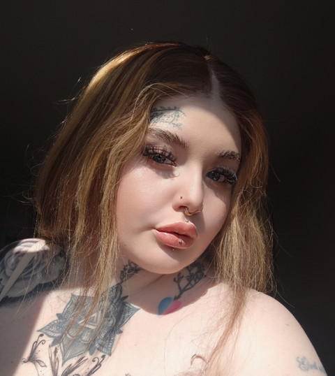 Amy Evers 🍉 profile picture