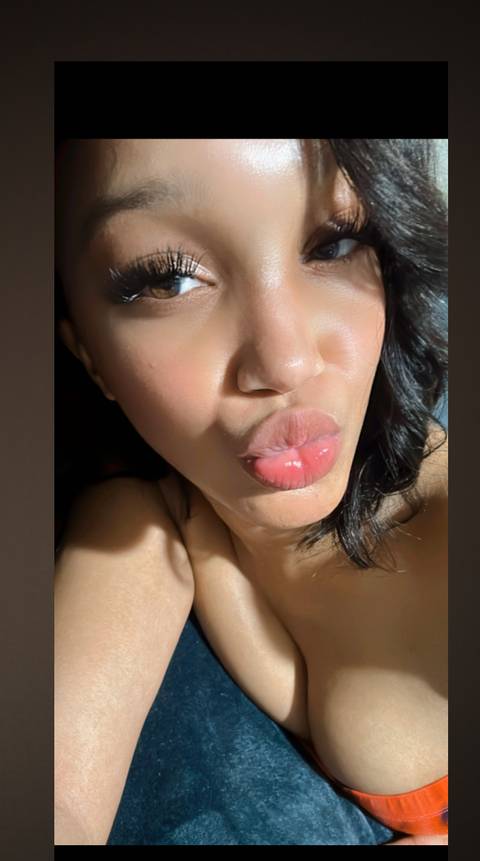 @allthingzwhitney nude allthingzwhitney nude