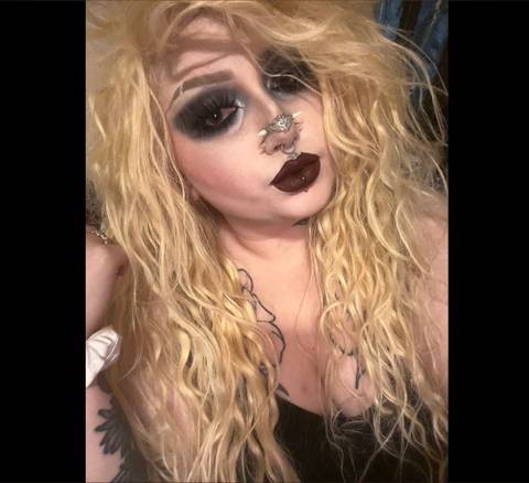 @gothicc-bimbo @gothicc-bimbo