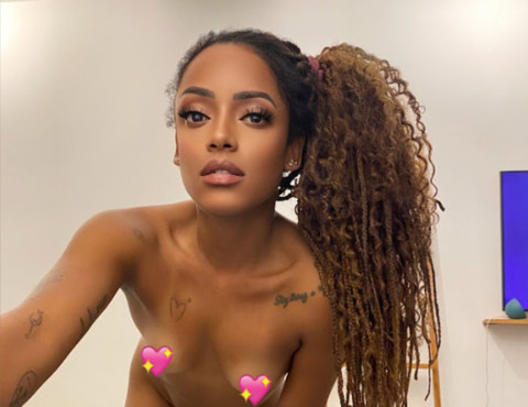 Brazilian Hot Momπ΄π profile picture