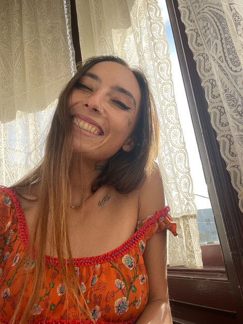 a hungry little angel profile picture