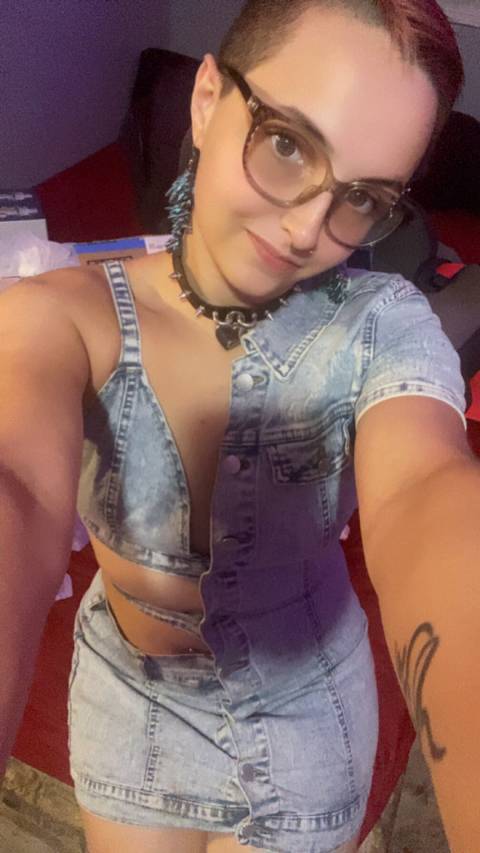 @d3athkitt3n @d3athkitt3n