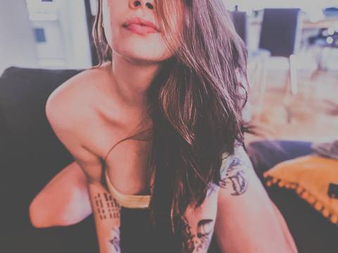 @veronicavelvetxx @veronicavelvetxx