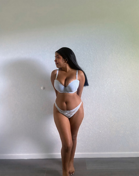 Daniela ๐ธ profile picture