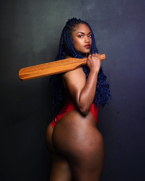 Goddess Tiana 💜 Bratty Pegging Princess profile picture