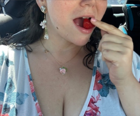 FatGoddess_Tess🍓 profile picture