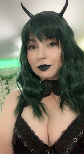 Nyx 🦇🖤 profile picture