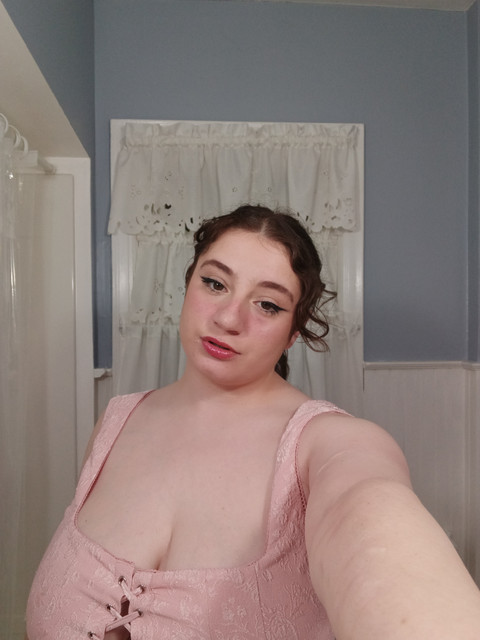 Busty Bonnie profile picture