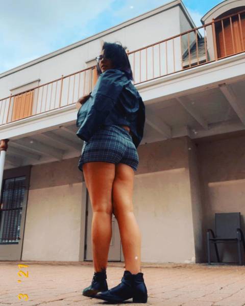 @heyitsbabygirl20 @heyitsbabygirl20