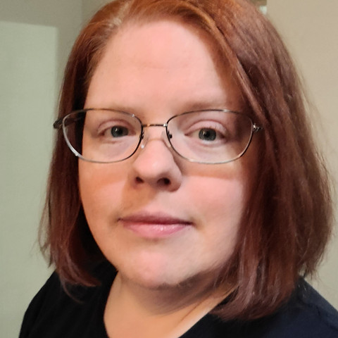 Lady Mask profile picture