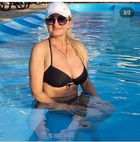 @mature_aunt @mature_aunt