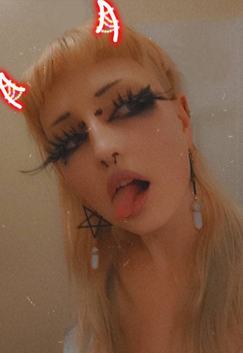 @senpai_thunderthighs @senpai_thunderthighs