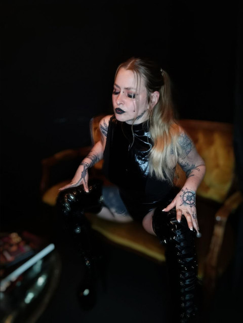 Raven Black profile picture