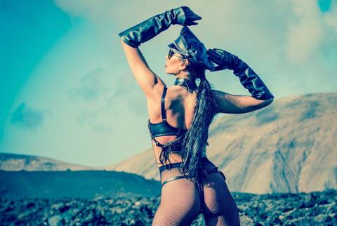 @ladyelectradominatrix @ladyelectradominatrix