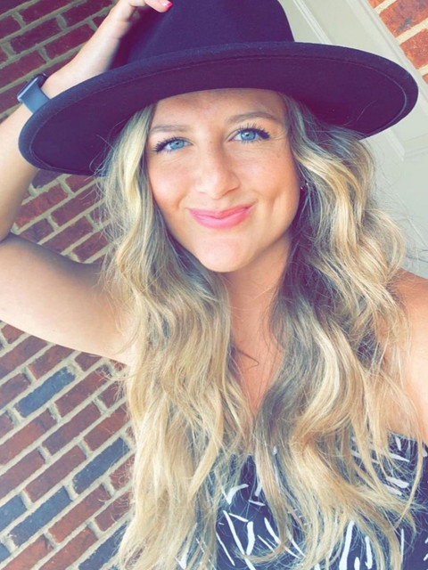 Claire Ivy profile picture