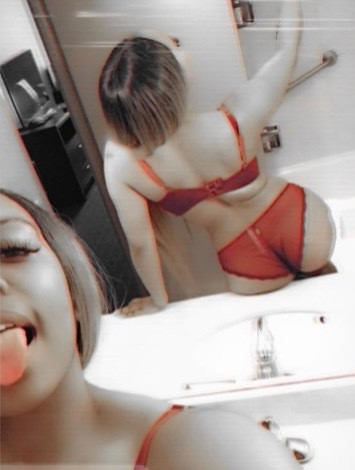 Krystal profile picture