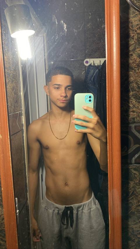 @g_b.x @g_b.x