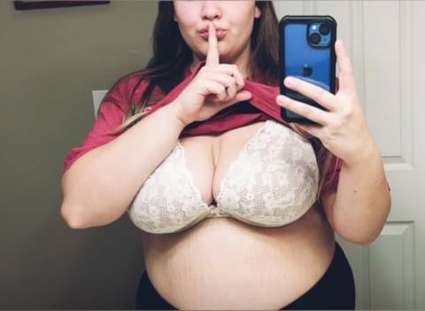 @sophieexotic1 @sophieexotic1