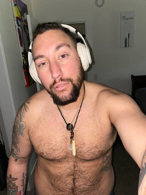 @thedapperwulf @thedapperwulf