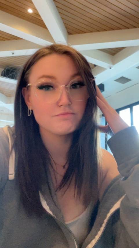 @hotmumshy @hotmumshy