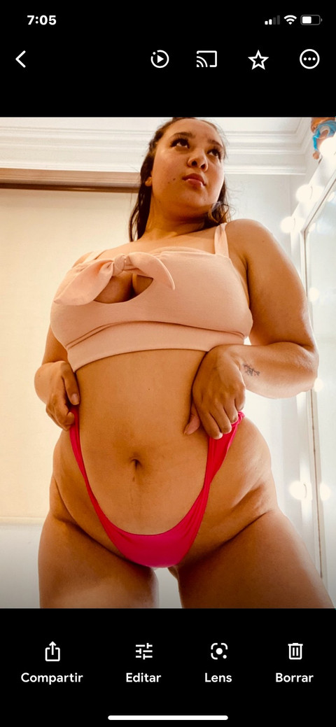 helgahot profile picture