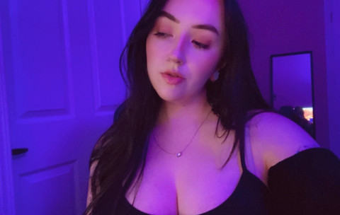 Goddess Amanda โ๏ธ profile picture