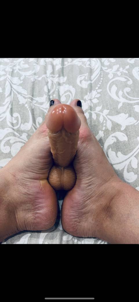 @aurorafeet45 @aurorafeet45