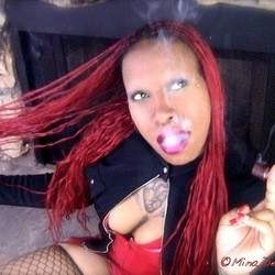 Mina De Sade-Fatale profile picture