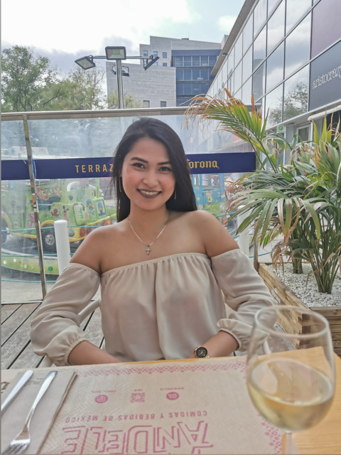 Kira rae profile picture