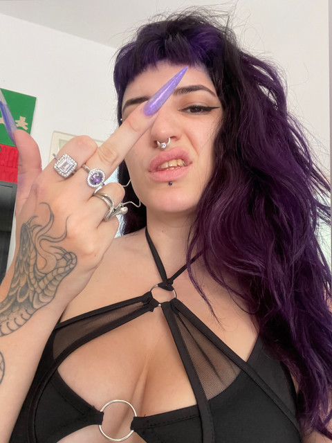 Bratty Floxy ๐ profile picture