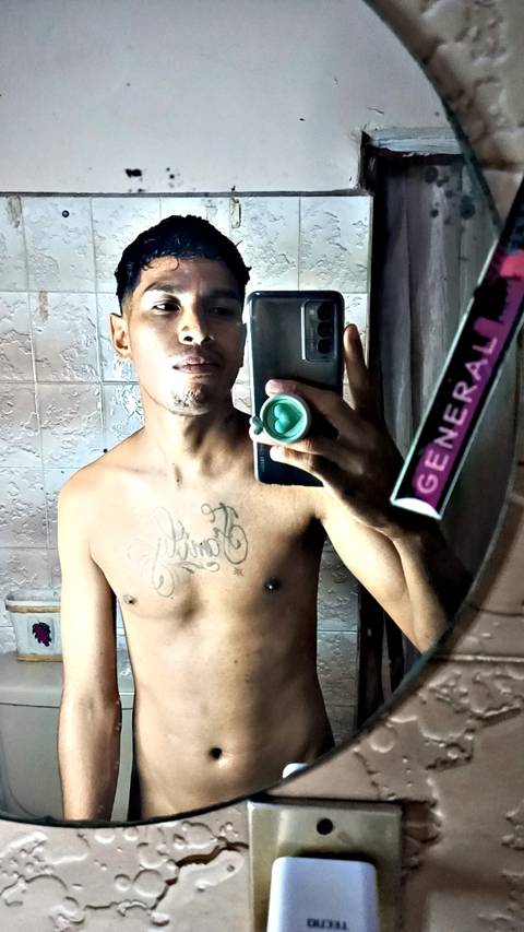 @canivals_aliens nude canivals_aliens nude