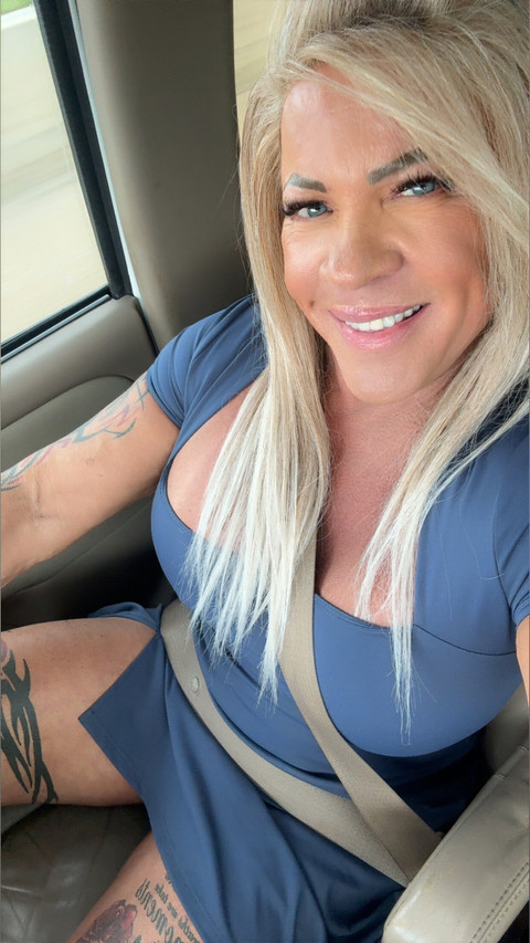 Mercedes profile picture