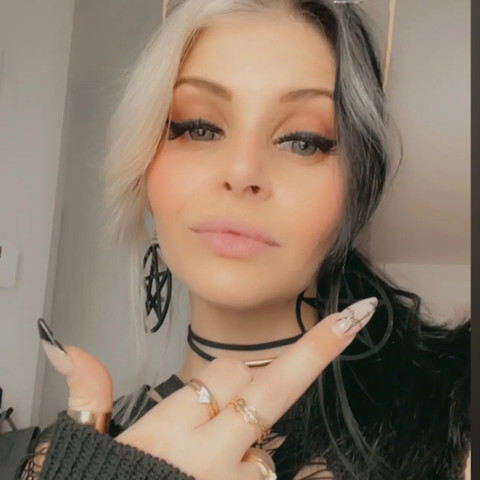 That Book Girl profile picture
